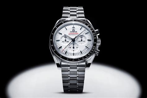 omega speedmaster white subdials|omega speedmaster white side.